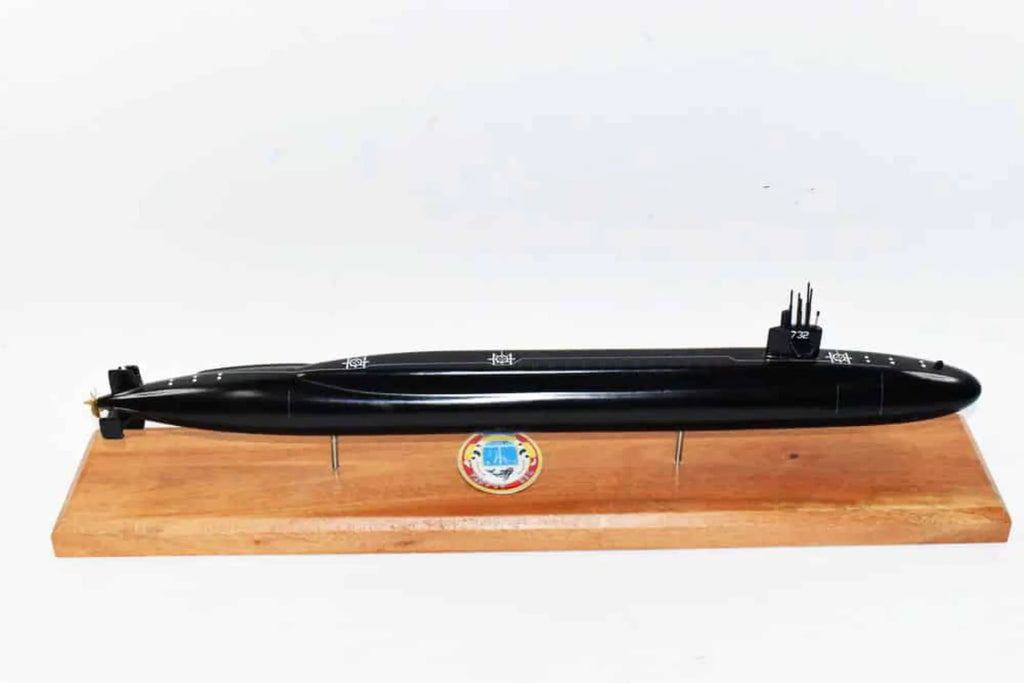 USS Alaska SSBN-732 Submarine Model (Black Hull),Navy,Scale Model,Mahogany,20 inch,Ohio Class