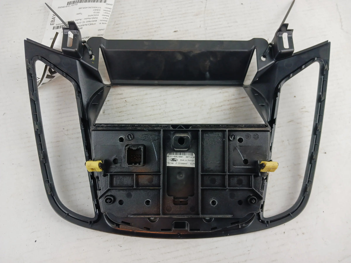 Pre-Owned 2013 Ford Escape Sony Radio Control Panel OEM (Good)