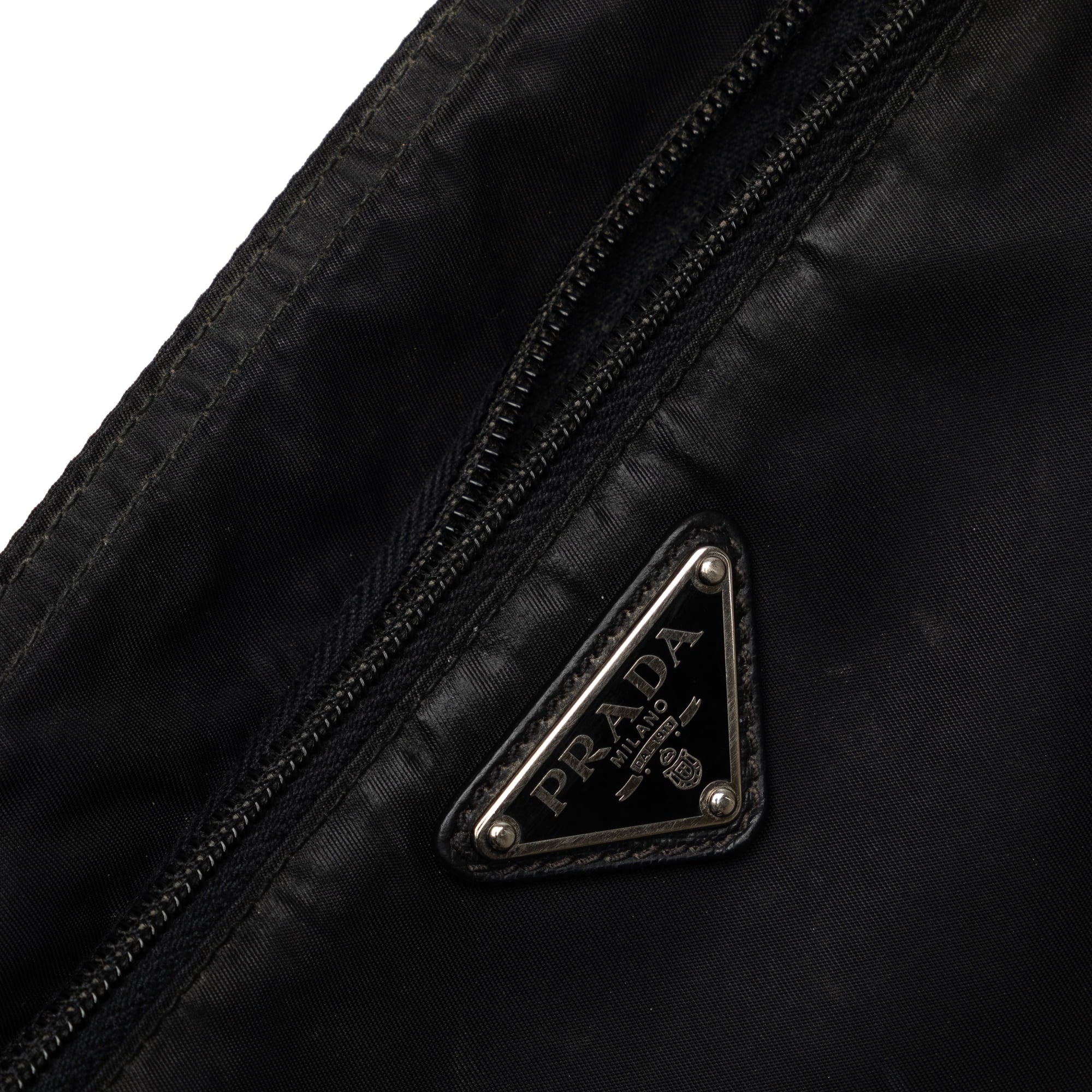 Pre-Owned Authenticated Prada Tessuto Crossbody Nylon Fabric Black Crossbody Bag Unisex (Good)